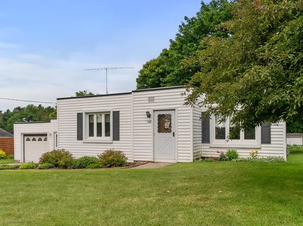 935 South Main STREET, Mishicot, WI 54228