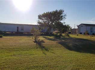 334 Alamo Beach Ave, Port Lavaca, TX 77979