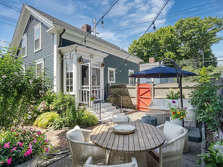 43 Poplar St — Photo 8