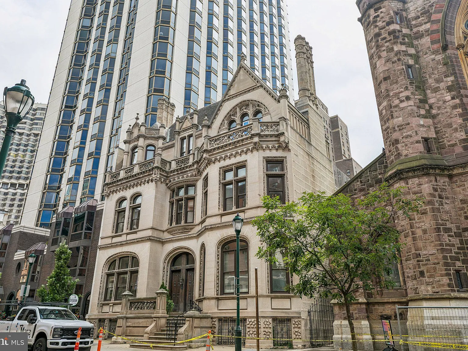 Wanamaker House — Photo 2