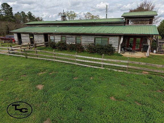 3rd image of 200 Jones River Rd