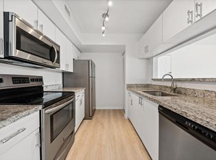 117 Yacht Club Way APT 205, Hypoluxo, FL 33462