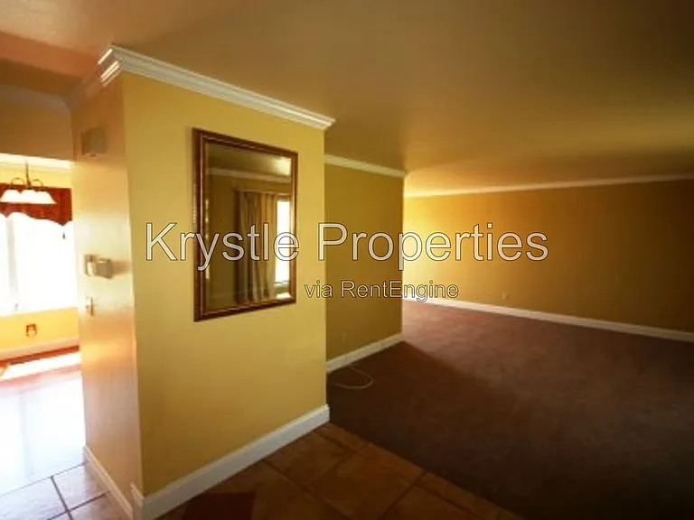 1345 Corcoran Ave — Photo 2