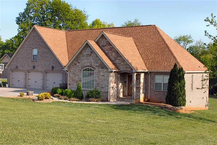 1st image of 1841 Lakebrook Cir
