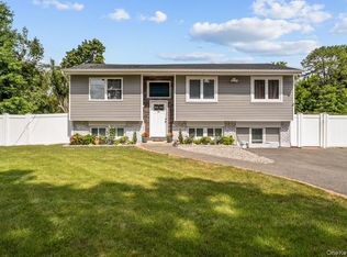 71 Bushwick Ave, Central Islip, NY 11722