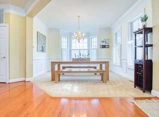705 Pipers Brook Dr, Purcellville, VA 20132
