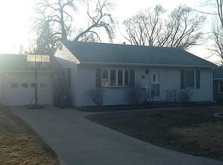 3023 Leonard Ter NE, Cedar Rapids, IA 52402