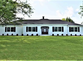 255 Golf Course Rd, Amsterdam, NY 12010