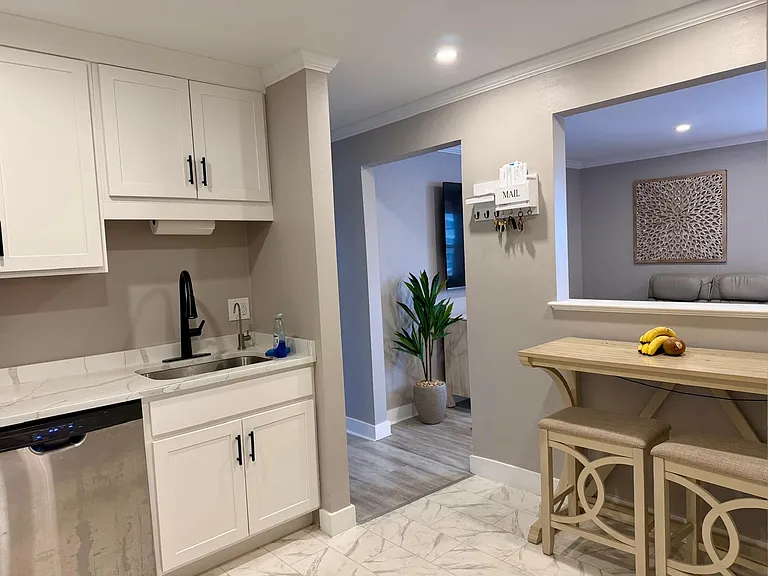 740 Central St #11 — Photo 13