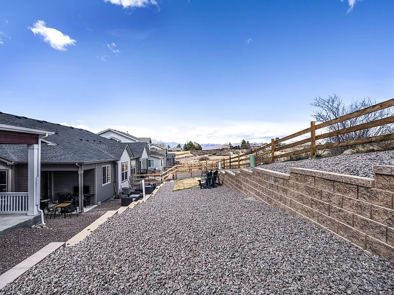 Exterior
Backyard, sit out and enjoy the Colorado weather!
