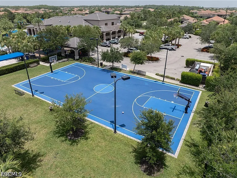 12045 Lakewood Preserve Pl — Photo 32