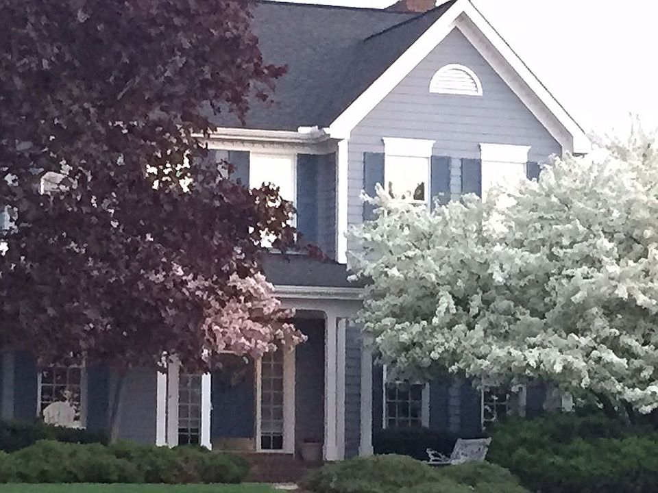 1st image of 318 Crestway Ct