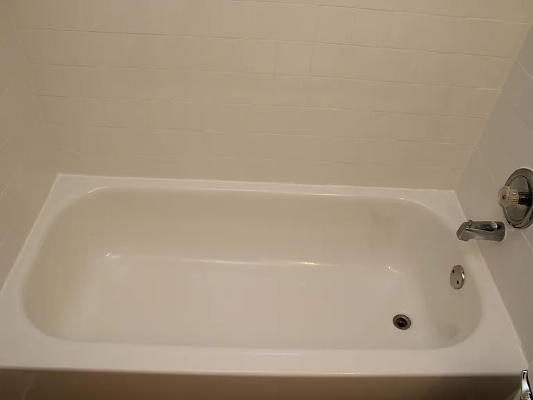 7422 Maple Ave #A — Photo 14