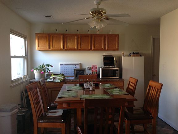 Kitchen /dining