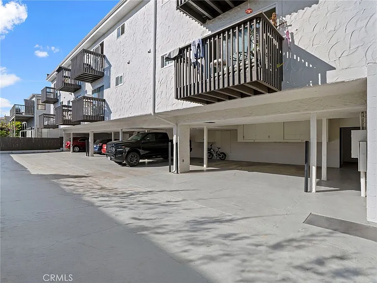 2175 S Coast Hwy — Photo 44