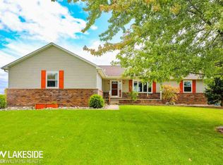 5023 McKinley Rd, China, MI 48054