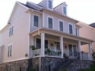 14319 New Hampshire Ave, Silver Spring, MD, 20904