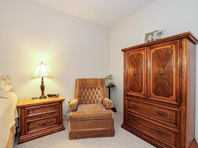 847 Lake Orchid Cir — Photo 14