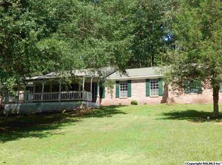 2000 Westwood Cir SW, Hartselle, AL 35640