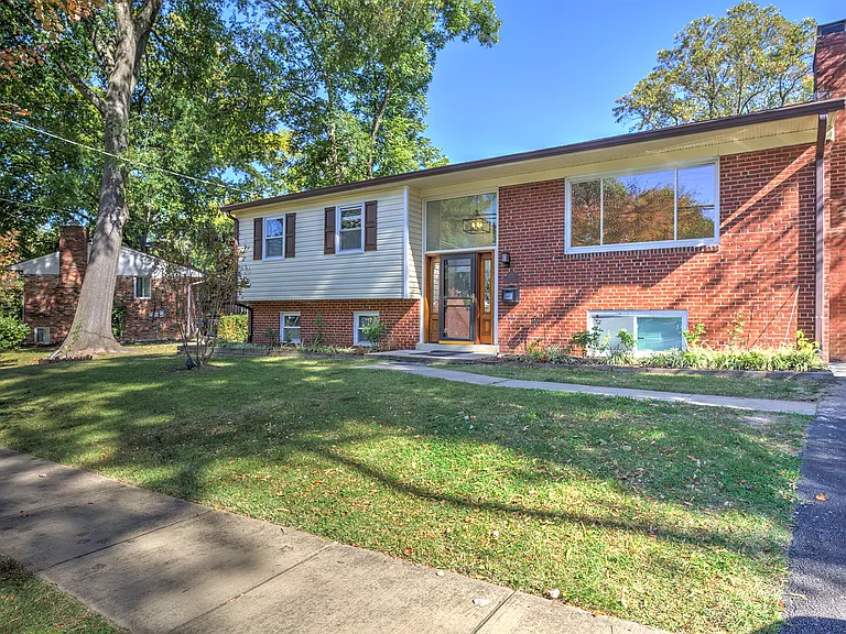 4227 University Dr — Photo 37