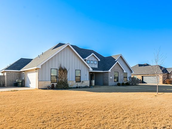 3rd image of 6434 Red Yucca Rd