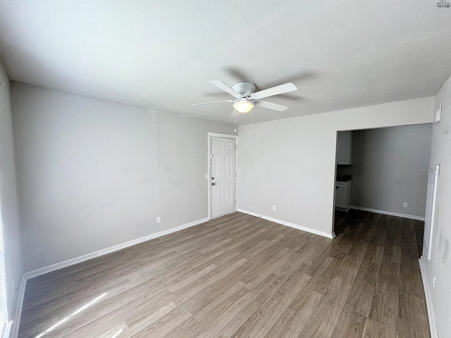 1 bed, 1.0 bath, 611 sqft, $750 — Photo 2