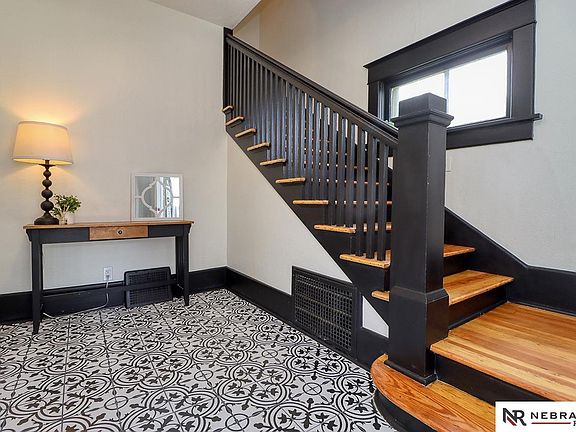 3rd image of 7101 Leighton Ave