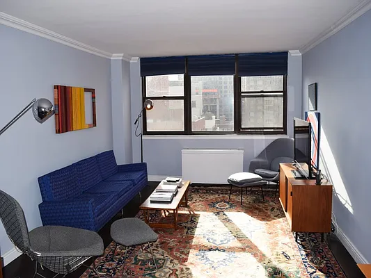Sold by Sotheby's International Realty | media 1