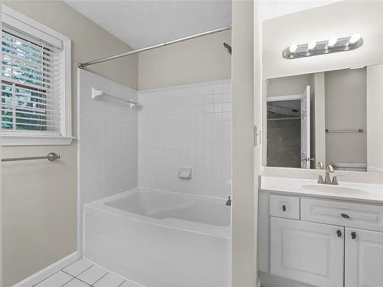 2680 Pine Tree Rd NE #5 — Photo 23