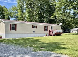 1329 Dogtown Rd, Reedsville, WV 26547