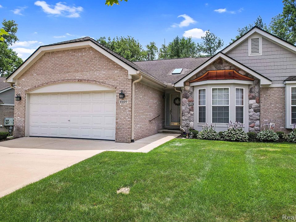 1st image of 41609 Haggerty Woods Ct