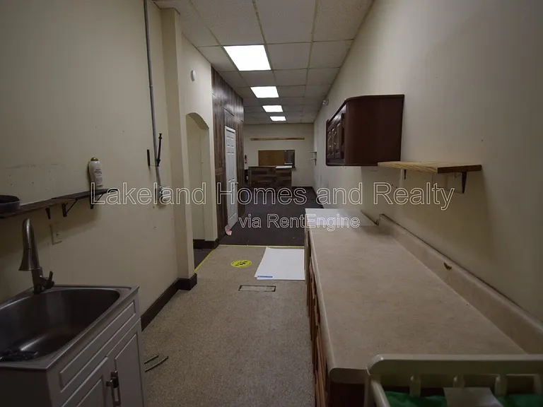 835 N Lake Parker Ave — Photo 9