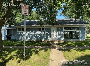 1805 Glen Ave, Beloit, WI 53511