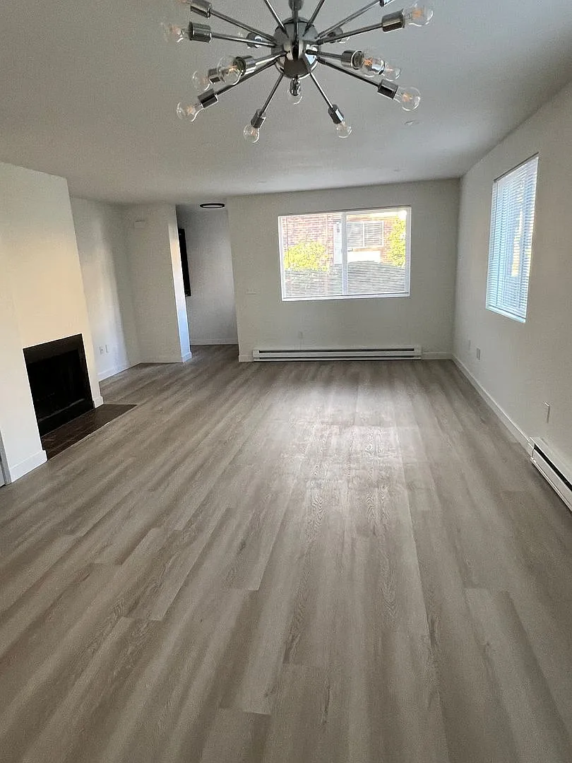 A113 - 11334 3rd Ave NE (4Plex) — Photo 1