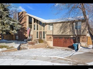 1969 E Hawk Cir, Sandy, UT 84092