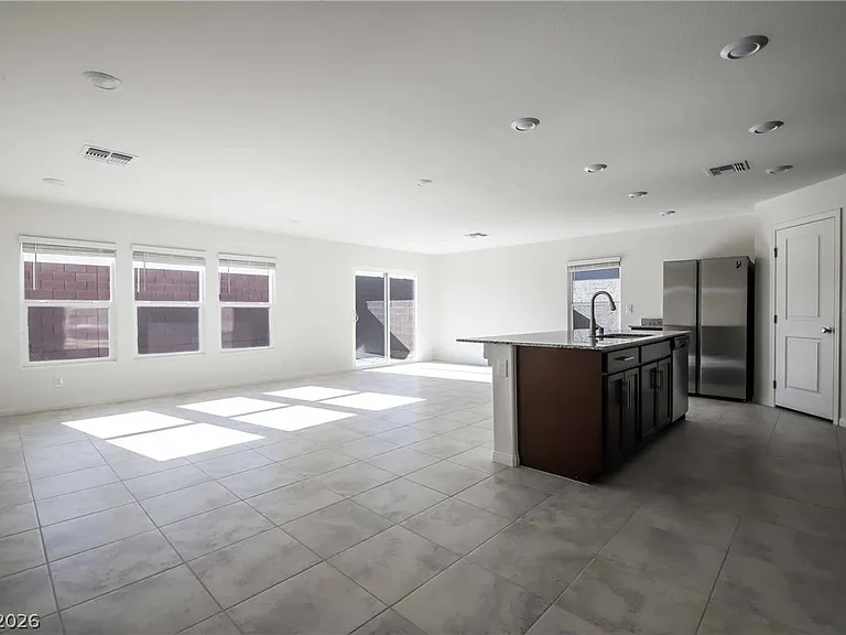 7087 Baza Ave — Photo 4