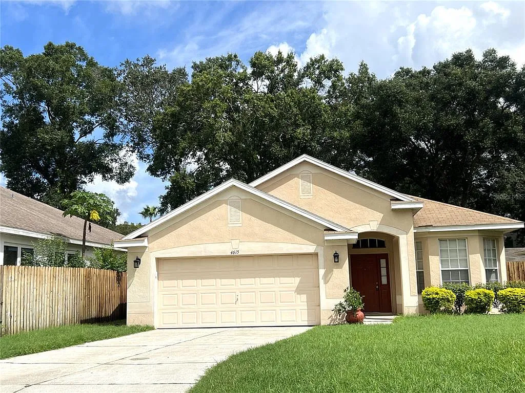 3 bed, 2.0 bath, 1566 sqft, $2,500 — Photo 4