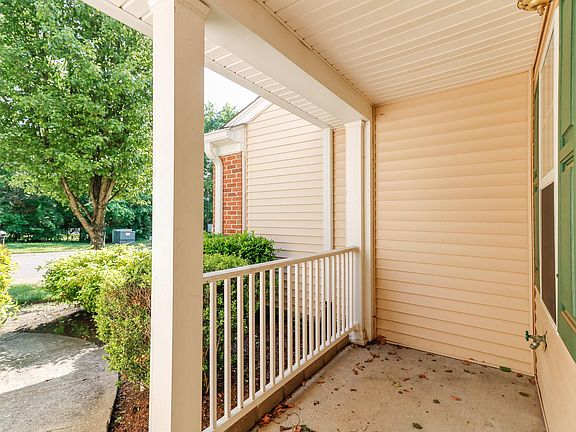 2nd image of 2070 Nashboro Blvd