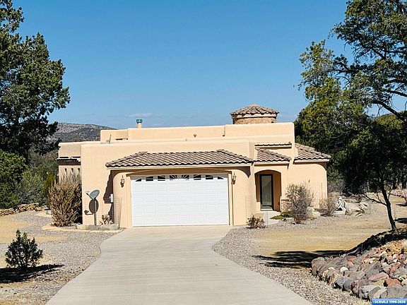 4th image of 8 Mount Olympus Rd