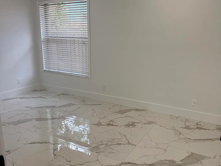 817 Sky Pine Way #H — Photo 13