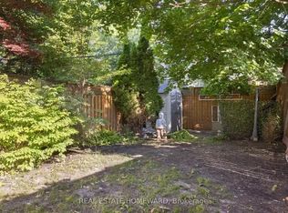 82 Frizzell Ave #1A, Toronto, ON M4J1E3