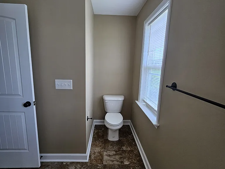 303 Weeping Willow Dr — Photo 23