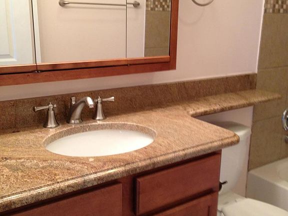 4th image of 650 Perrie Dr APT 304