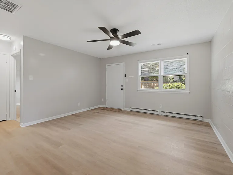 106 Fidelity St #C — Photo 5