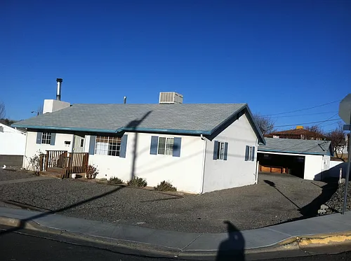 1300 N Allen Ave Photo 1