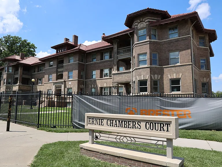 Chamber's Court — Photo 2