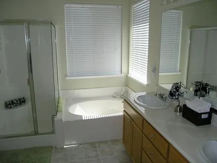 1335 Valley Glen Dr — Photo 7