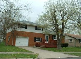 75 Madrid Ave, Brookville, OH 45309