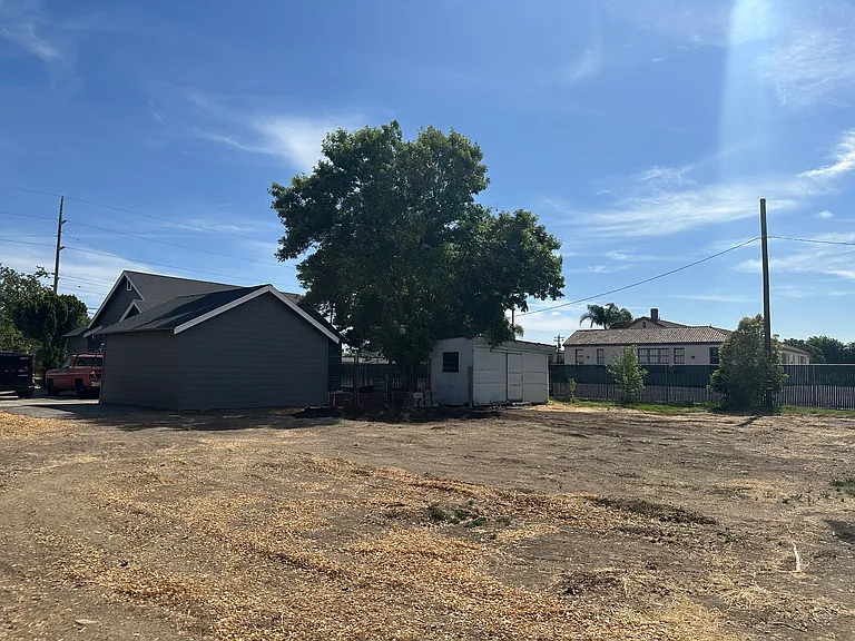 W Grant Line Rd — Photo 33
