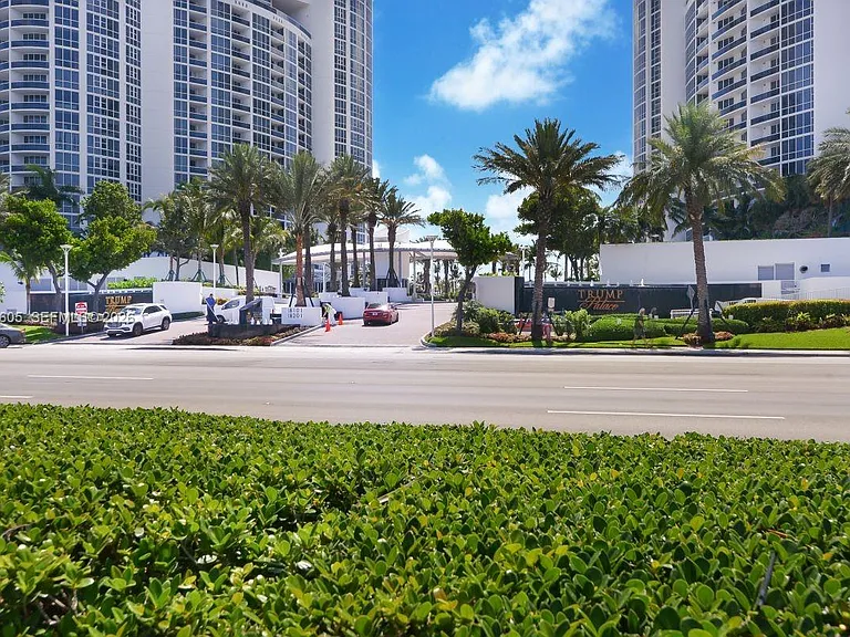 18201 Collins Ave #4209A — Photo 44